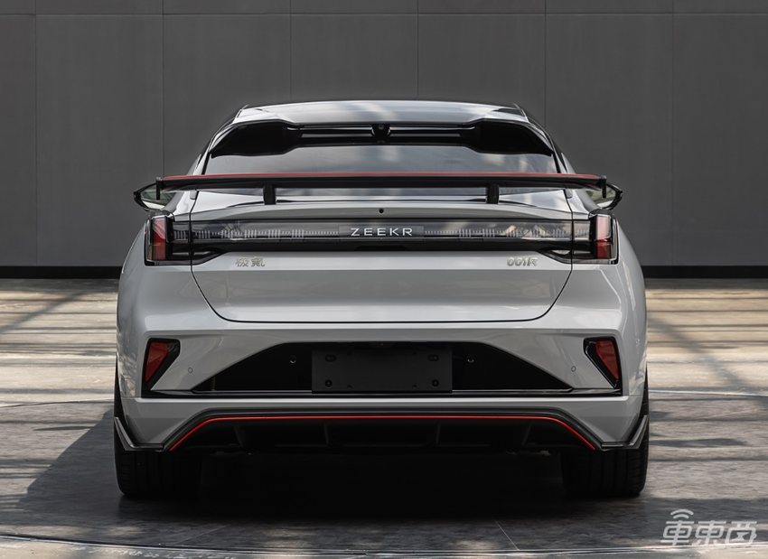 余承东口中“1000万内最好的SUV”问界M9来了！9月工信部新车目录解读