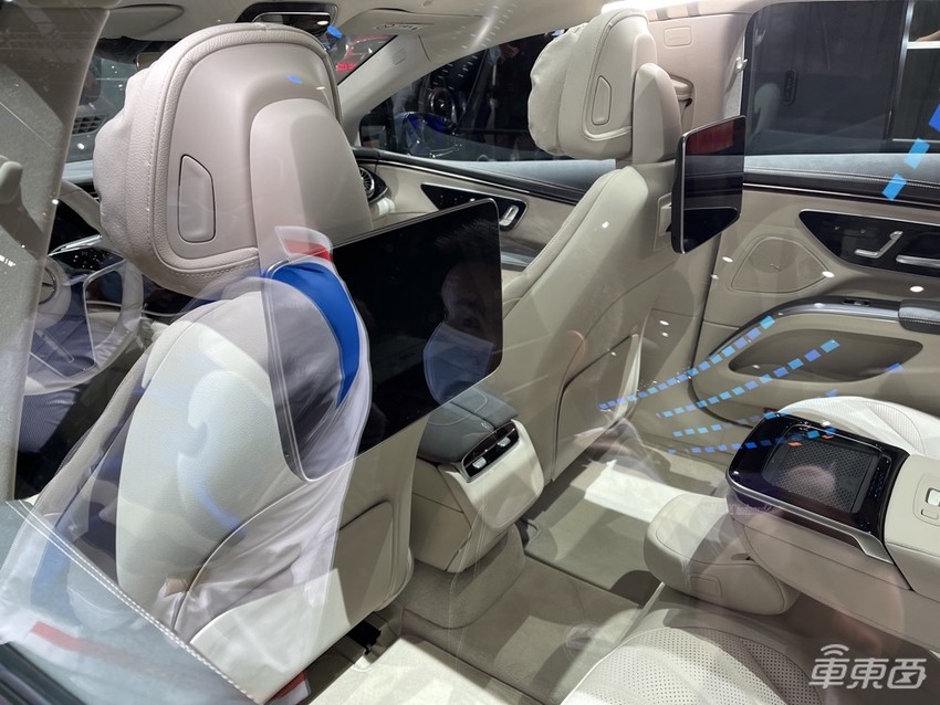 107万起！百万级纯电大奔上市，大佬们会买账吗？