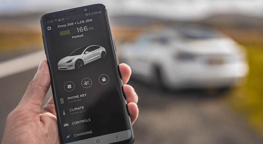 特斯拉黑历史：三年前被车主破解，可远程控制其他车辆