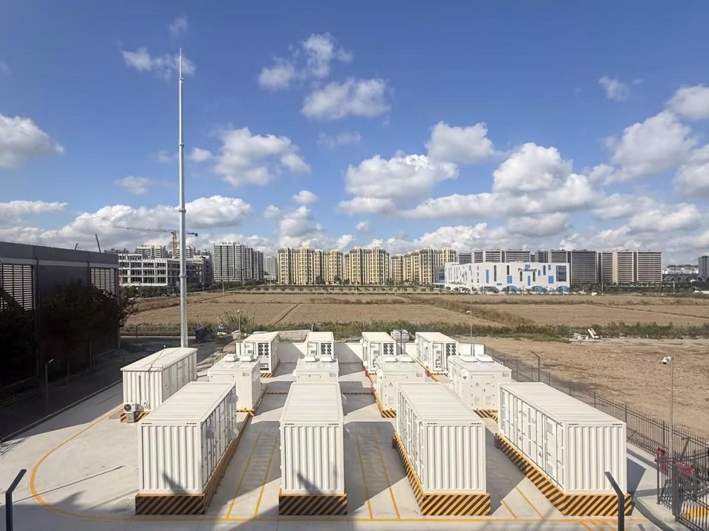 给数据中心装上AI大脑，商汤亮出“算电协同”方案，全年节电超1000万度