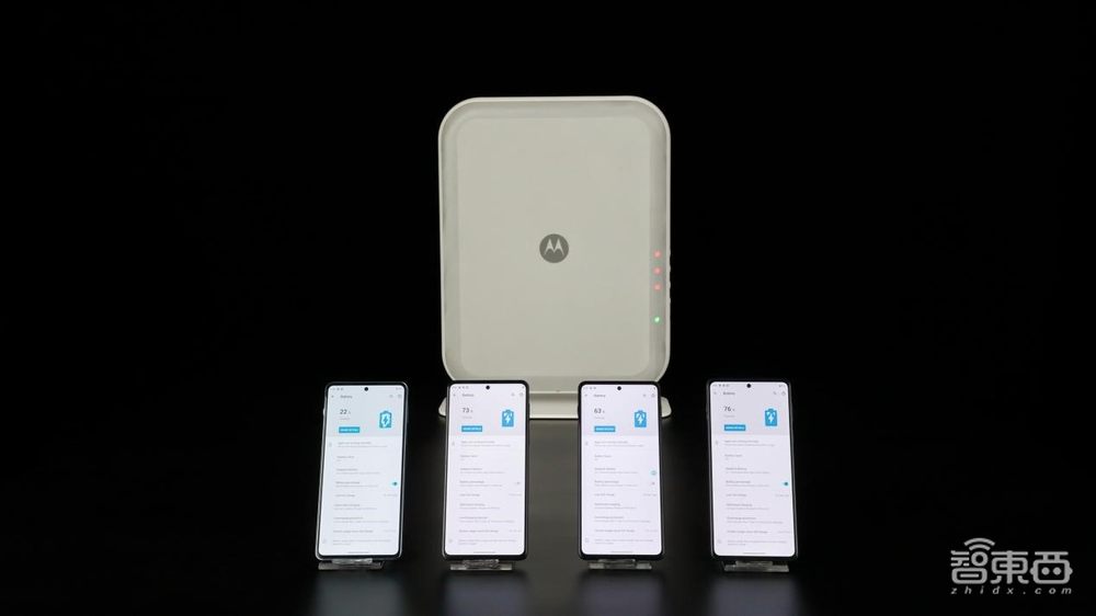 聯(lián)想CEO化身潮流達(dá)人？摩托羅拉秀隔空充電，內(nèi)置1600根天線