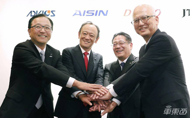 電裝攜三大解決方案亮相東京車展 CEO現(xiàn)場揭秘四化布局