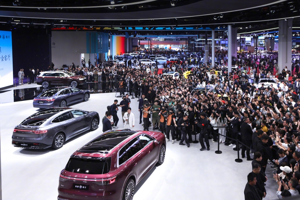 上海车展透露四大车圈技术走向:L3逐步上车,兆瓦快充给燃油车判死刑