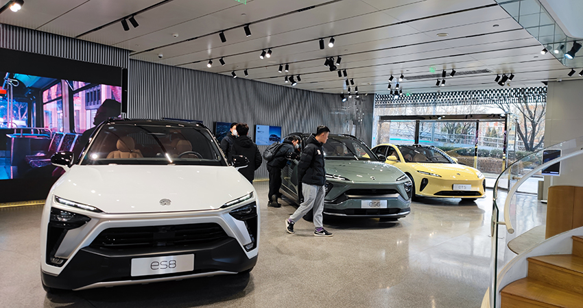 蔚来狂降6万+，一日卖空库存车！年后车企降价大调查