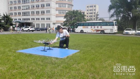 智东西晚报:北京网约车正式“持证上岗” 贾跃亭辞任乐视网总经理