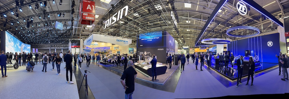 103条中国车圈好汉激战慕尼黑！暴走一天看全欧洲最大车展，BBA不服激烈反攻