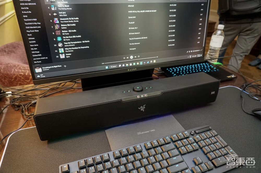 CES火爆开幕！屏幕花式折叠、汽车变色发光、元宇宙暴风炫技