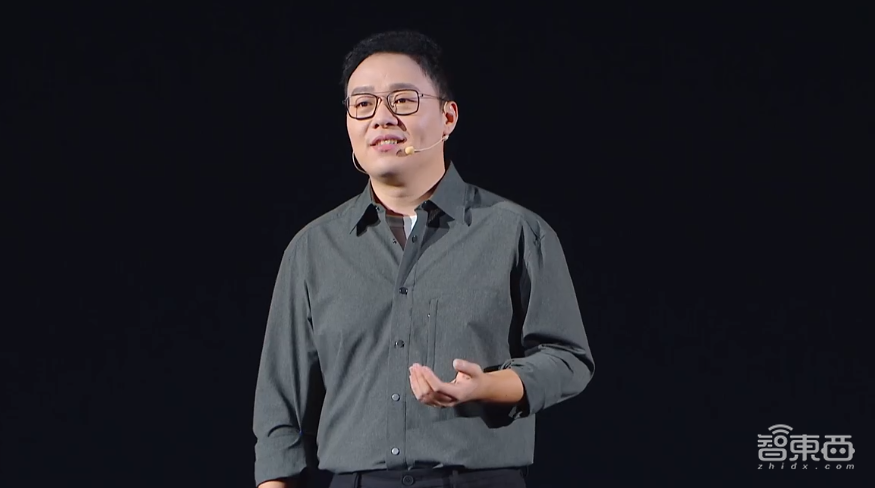 realme数字系列回国首秀,首发2160Hz调光屏幕,边框窄至1毫米