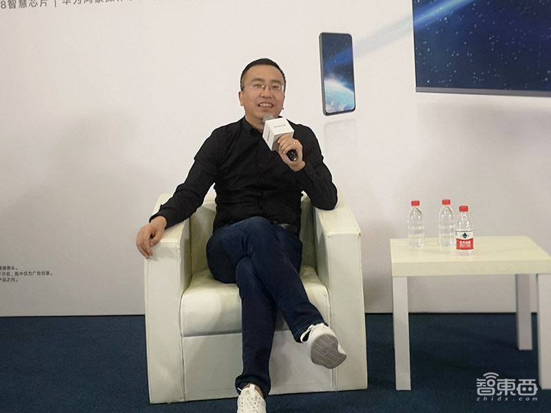 对话荣耀赵明:传统电视厂商被带偏了,荣耀不靠广告赚钱
