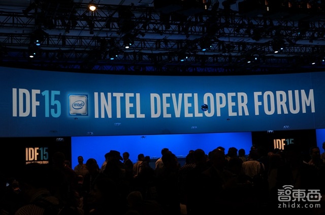 智东西晚报：英特尔IDF开幕 苹果在华遇召回