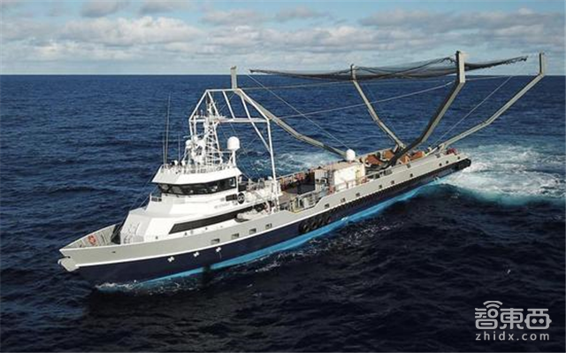 从两颗卫星到12000颗 解密SpaceX百亿美元新蓝图【附下载】| 智东西内参