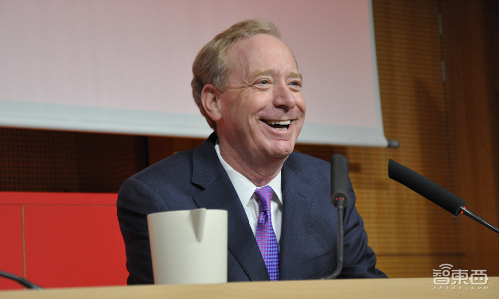 ChatGPT每5个提示词消耗一瓶水,微软一年用掉2500个奥运泳池