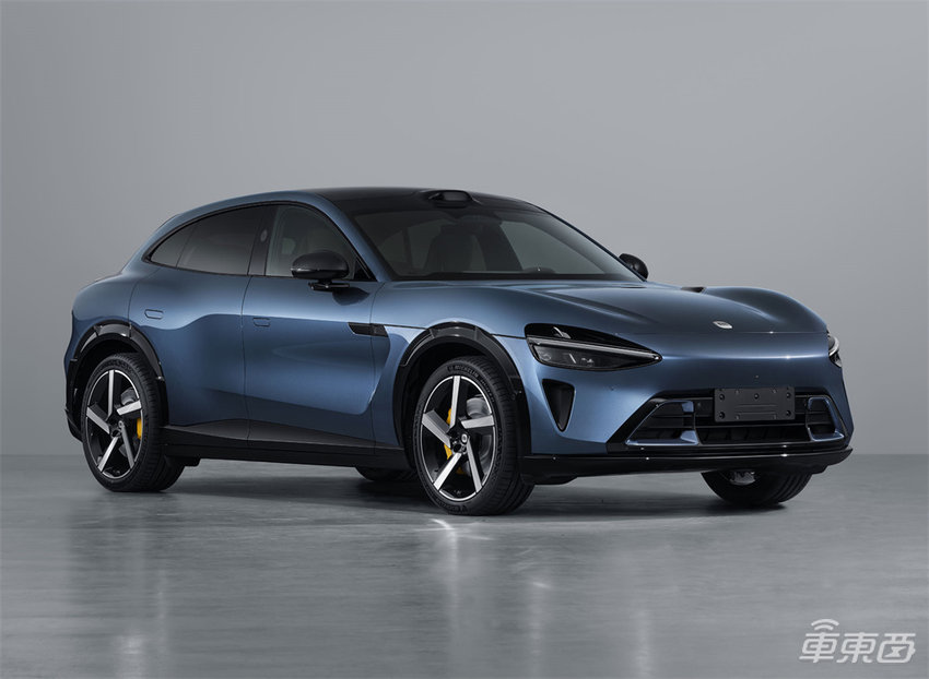 小米两座版新车曝光!华为三款旗舰车型更新,蛇年工信部首场车展来了