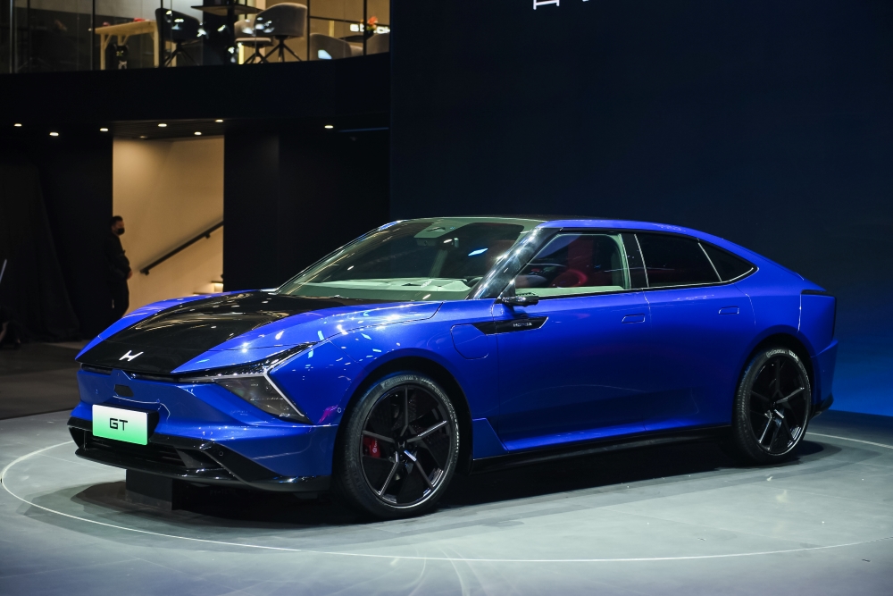 本田“烨”第二款车型全球首秀!与Momenta合作辅助驾驶,接入DeepSeek