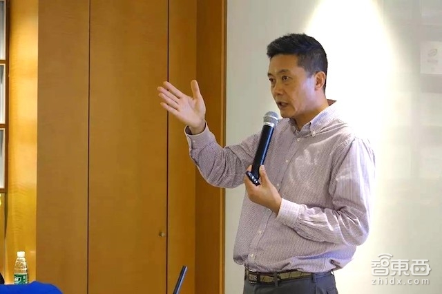 IT领袖峰会王维嘉:溢价收购是人工智能泡沫元凶