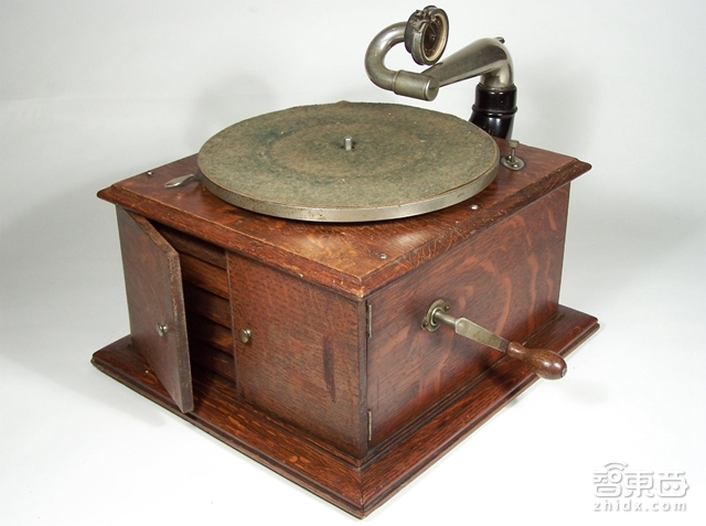 谷歌眼镜只能排最后!时代周刊评出这50大影响世界科技产品