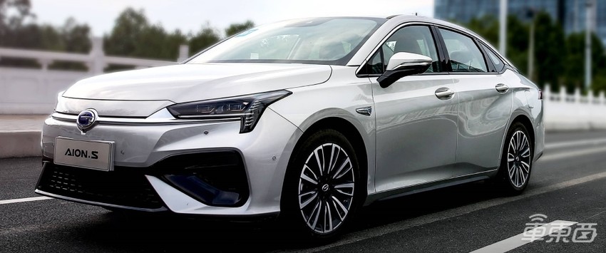 广汽总经理曝光与华为合作新车型！定位旗舰轿车，搭载华为乾崑ADS 3.0