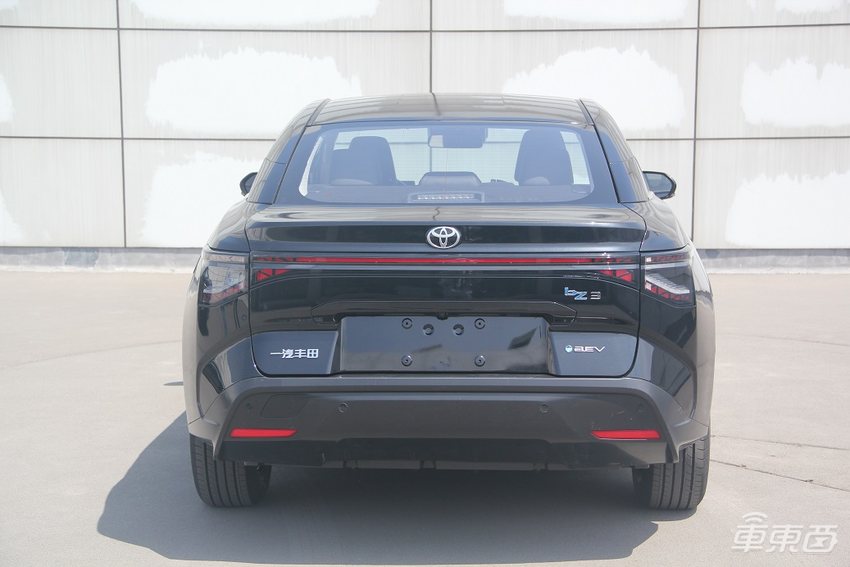 丰田版“Model 3”来了！核心部件均来自比亚迪，能卖爆吗？