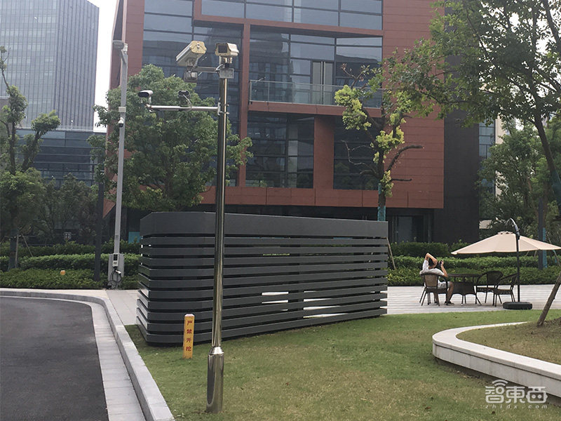 22个AI应用覆盖海陆空!探秘张江人工智能岛,超20家巨头登岛