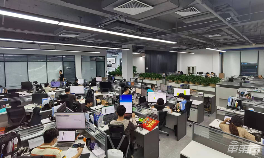 这个90后清华博士,让线控底盘“国产化”