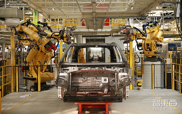 实地探访威马温州工厂:首台量产车已试装下线 预定量破万