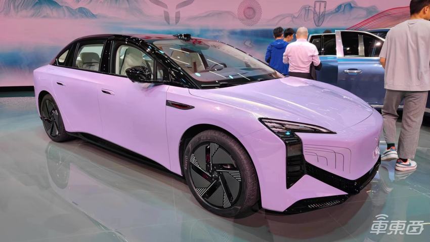 国产车风头盖过洋品牌！2023上海车展十大必看智能电动汽车