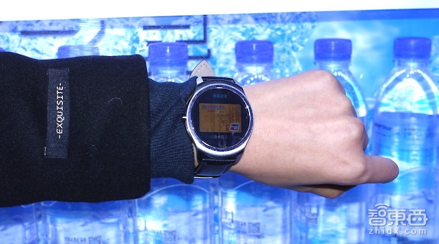 出门问问智能车载后视镜落地 AI技术又一商业化尝试