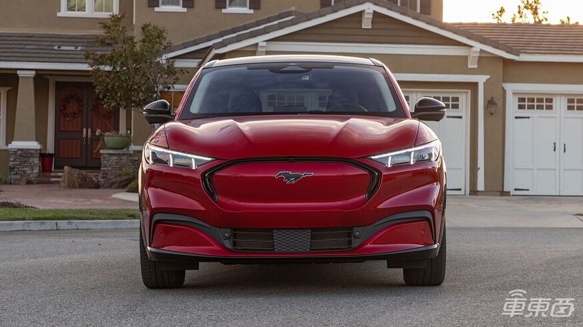 野马首次触电！首试Mach-E凭什么挑战Model Y