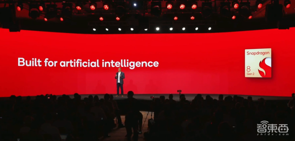 高通二代骁龙8来了!峰值性能盖过苹果A16,15家预定首发华为缺席
