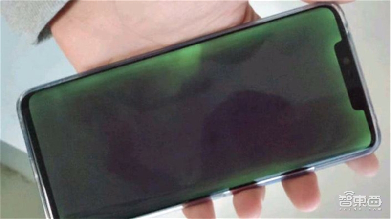 全面屏后最大手机技术革命!折叠屏背后的产业大战