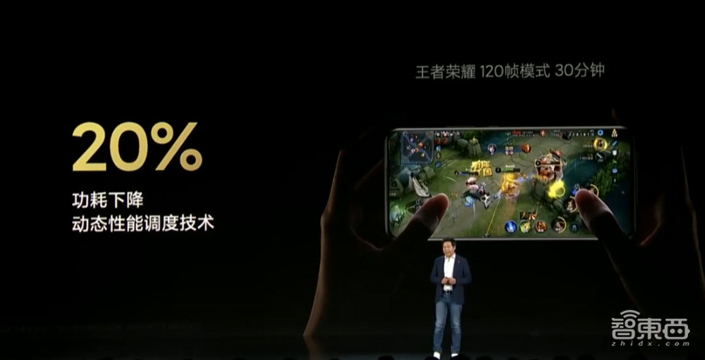 雷军正式宣战苹果！推双尺寸旗舰机，要砸1000亿搞研发