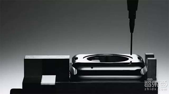 手腕上的战争:Apple Watch 与瑞士名表恩仇录