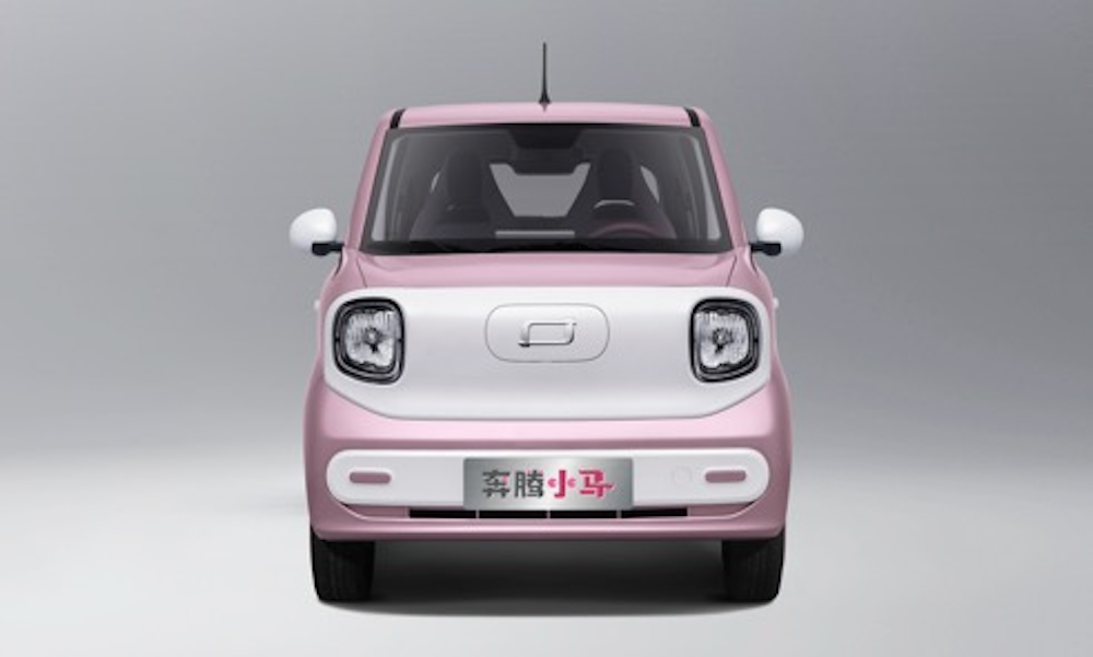 2026款奔腾小马3.49万起售!12项升级,全面接入Deepseek