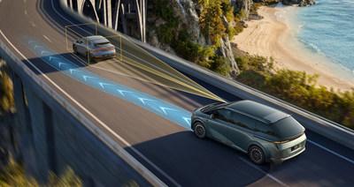 小鹏北大VLA论文入选顶会！用“小模型”跑赢大模型，推理提速4倍