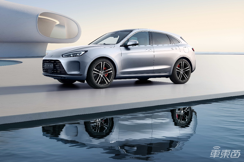 2023款AITO问界M5标准版发布，预售价25.98万，续航增至1455km