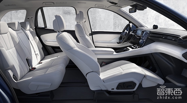 明明是最贵国产车 蔚来ES8为何让万人现场高潮?