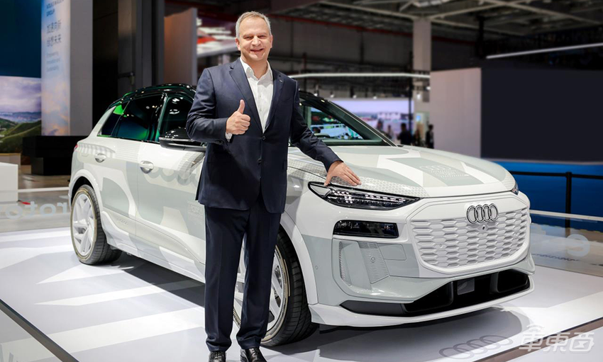 奥迪Q6 e-tron原型车亮相2023进博会 基于PPE平台打造