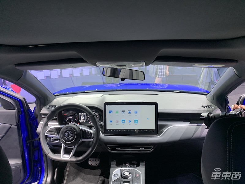 东风风光580Pro正式上市！7座SUV搭载15.6英寸大屏9.29万元起售