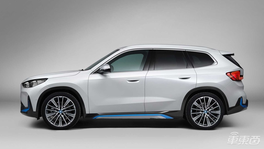 宝马最便宜纯电来了？iX1今日发布，续航超400公里