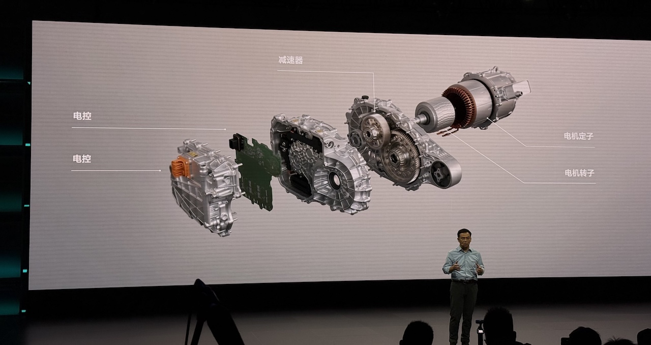 自燃可换新车！理想亮出自研三电底牌，攻破三大技术难题