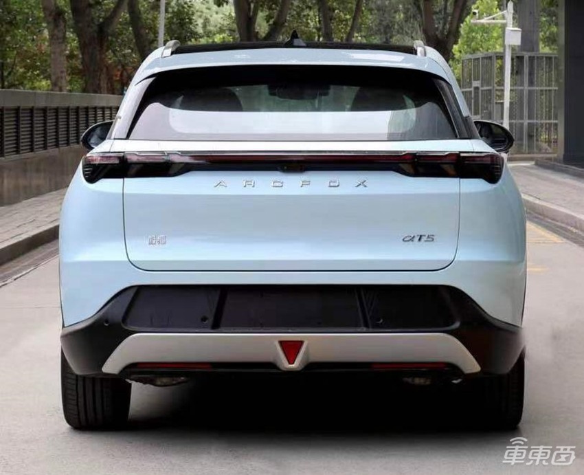 华为打响下半年新车第一枪！问界M7改款，阿维塔首款轿车曝光