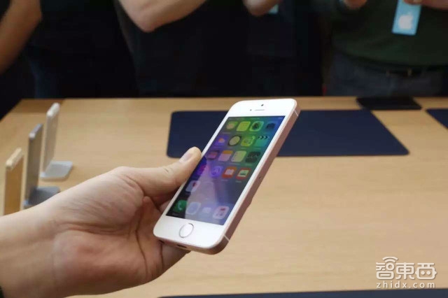 史上最便宜苹果手机!iPhone SE发布干货看这篇就够了