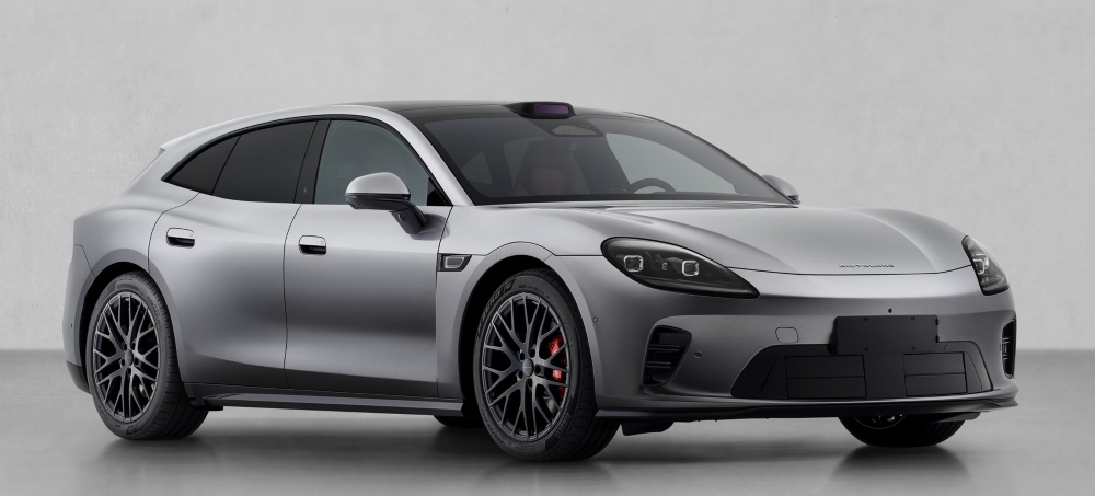 小米最便宜YU7来了!理想车型意外变阵,工信部抢在北京车展前亮新车