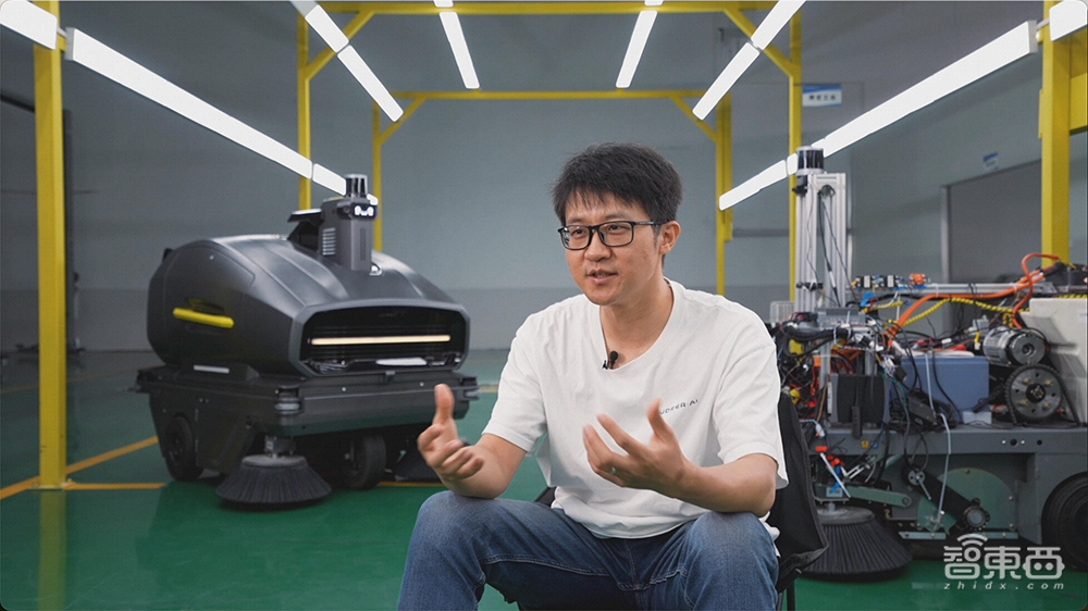 开源12天,包揽Hugging Face、OpenCompass等权威榜单冠军,通义千问狂甩Llama 2成新标杆