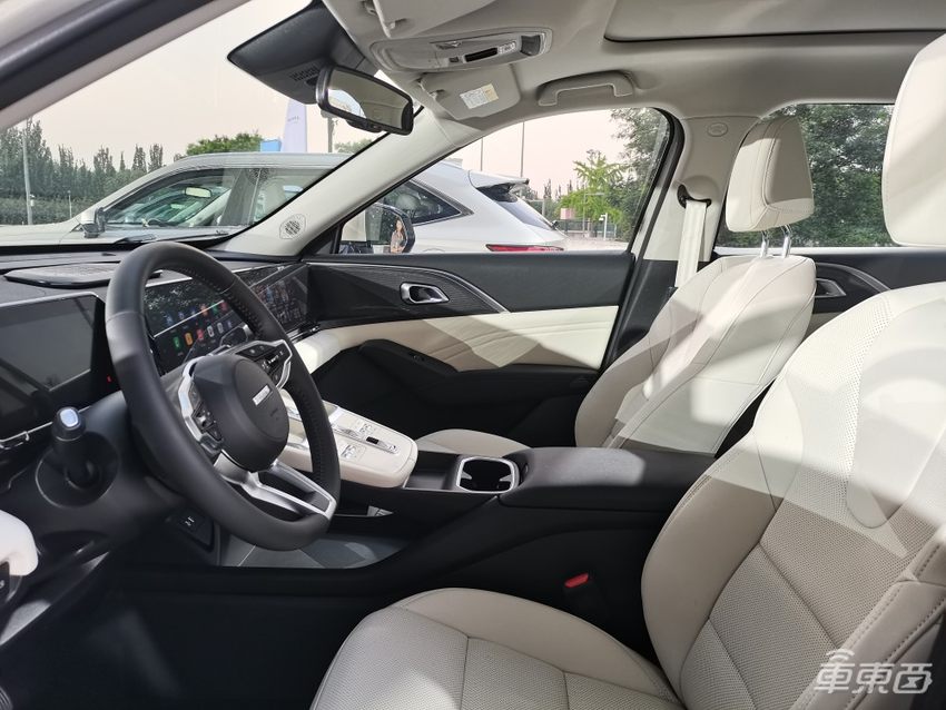 哈弗枭龙13.98万起售,首搭长城Hi4电混四驱系统