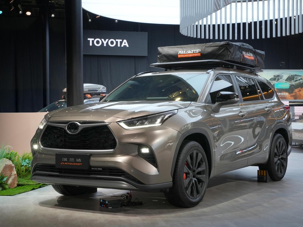 合资首搭鸿蒙系统,丰田推自研纯电王牌铂智7