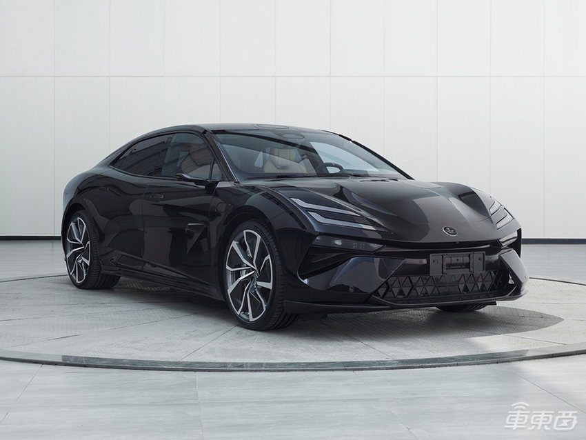 余承东口中“1000万内最好的SUV”问界M9来了！9月工信部新车目录解读