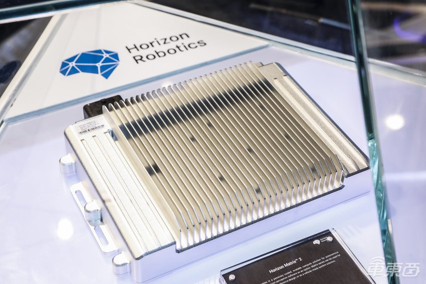 近千台无人车搭载,两位数车企前装 揭秘地平线汽车芯片落地心法