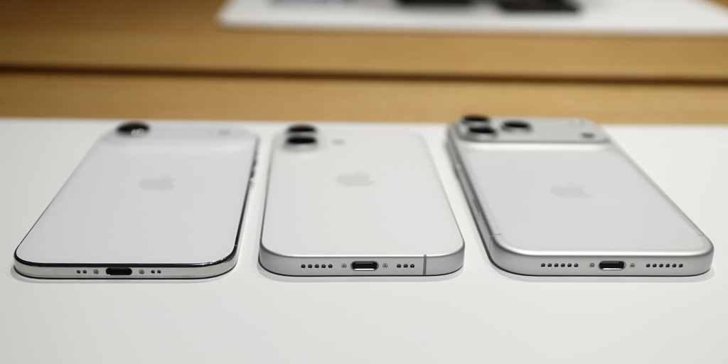 iPhone Air真机惊艳!一小时极限体验苹果秋季全系新品