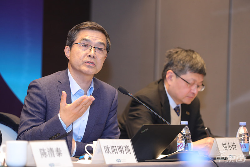 欧阳明高院士：插混车5年后迎增长高峰 2035年纯电将成主流
